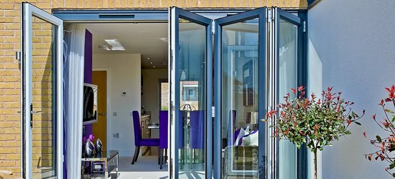 Bifold Door Repairs Near Me in Kissimmee, FL